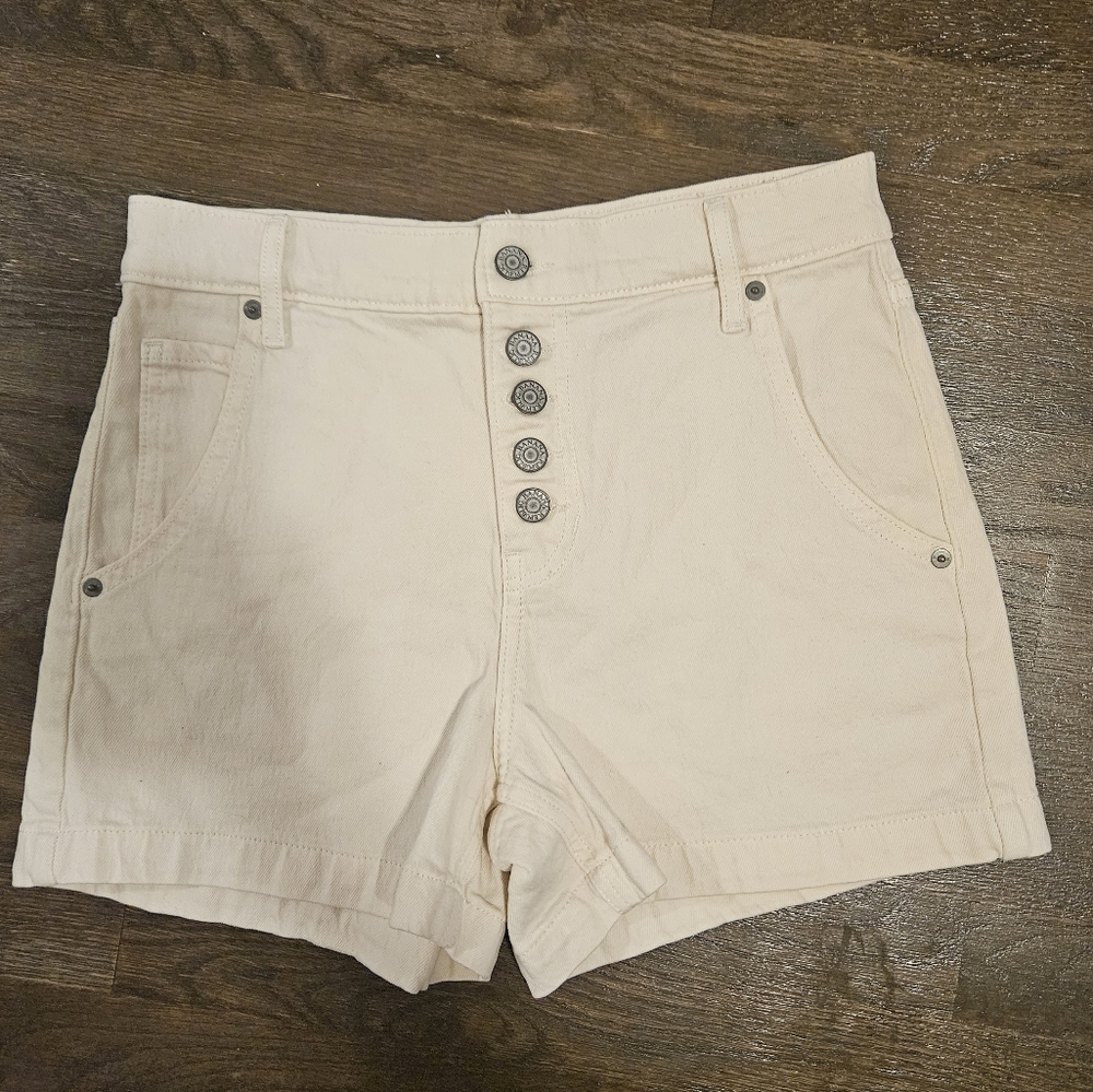 BANANA REPUBLIC BUTTON FLY CREAM DENIM HIGH WAIST SHORTS SIZE 26, Size  2 Womens